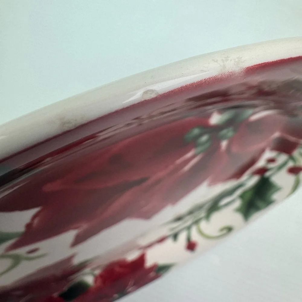 Lot Of 4 Pier 1 Imports Classic Poinsettia Pattern 9” Plates 10822327 READ FLAWS